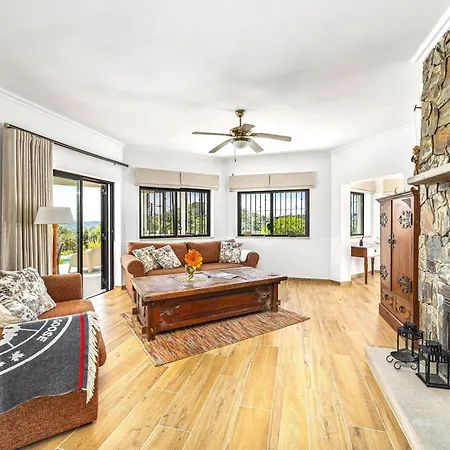 Private Oasis In Algarve With Pool & Fruit Garden