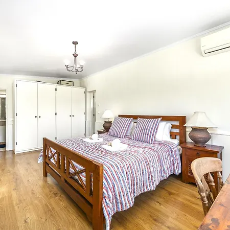 빌라 Private Oasis In Algarve With Pool & Fruit Garden 롤레