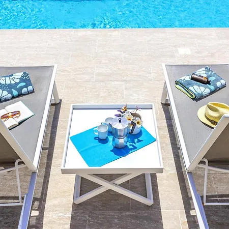 Private Oasis In Algarve With Pool & Fruit Garden 롤레