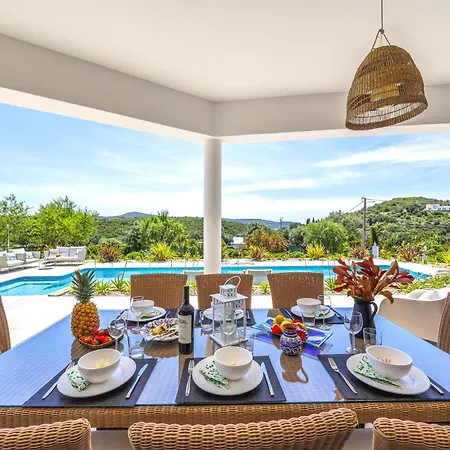 Private Oasis In Algarve With Pool & Fruit Garden 롤레