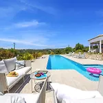 Vila Private Oasis In Algarve With Pool & Fruit Garden
