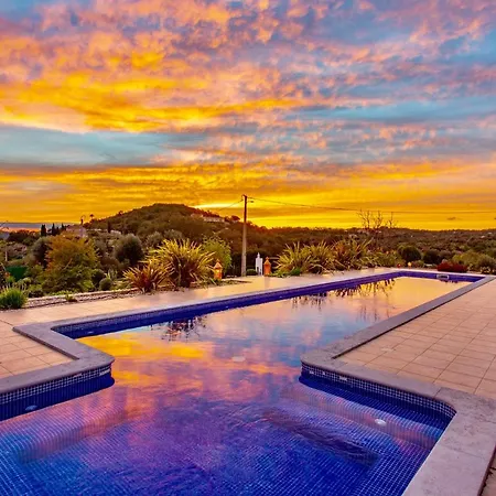 Private Oasis In Algarve With Pool & Fruit Garden * Лоле